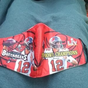 Tampa Bucs mask Tom Brady